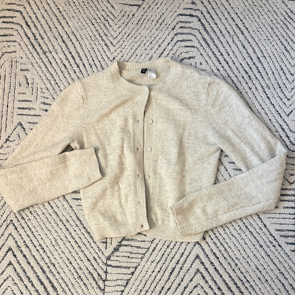 H&M Sweaters - H&M Beige Cardigan Sweater